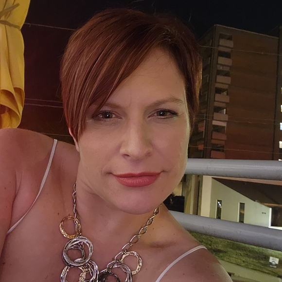 Men's/Women's/Girls Clothing & Accessories - Picture 2 of 16